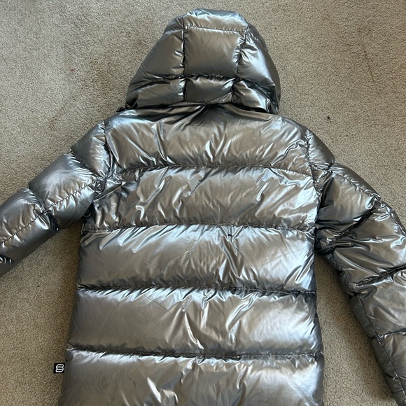 Silver Aritzia super puff - Picture 2 of 4